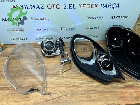 Porsche Macan Far Camı çıkma parça
