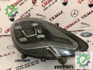 Porsche panamera 971 sağ far çıkma yedek parça