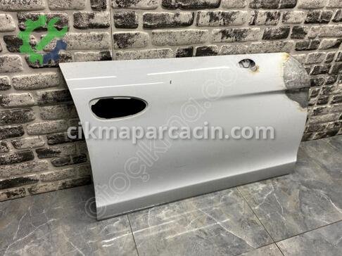 Porsche Panamera Sağ Ön Kapı çıkma parça