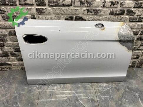 Porsche Panamera Sağ Ön Kapı çıkma parça