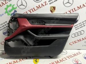 Porsche taycan sağ kapı döşemesi çıkma yedek parça