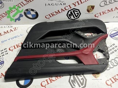 Porsche Taycan Kapı Döşemesi çıkma parça
