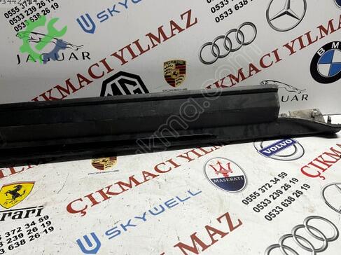 Porsche Taycan Sağ Marşpiyel Sacı çıkma parça