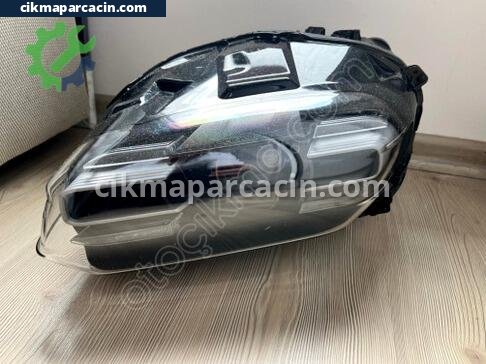 Porsche Taycan Sol Ön Far çıkma parça