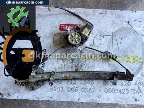 Proton 415 Sol Ön Cam Krikosu çıkma parça
