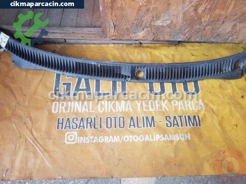 Proton 416 Ön Cam Izgarası çıkma parça