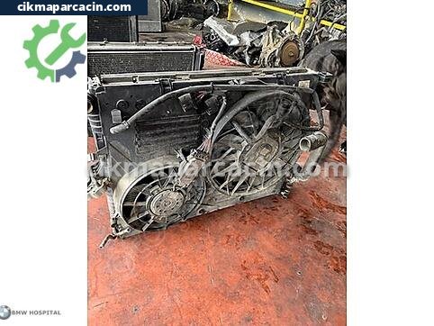 Audi Q7 Radyatör çıkma parça