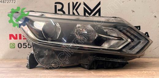 Nissan Qashqai Far 26010 çıkma parça
