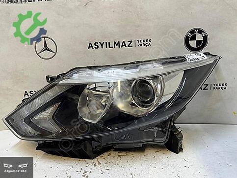 Nissan Qashqai Sol Ön Far çıkma parça