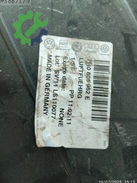 Volkswagen Transporter Radyatör 7H0805962E çıkma parça