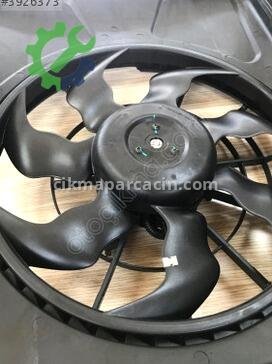Hyundai i30 Radyatör 25380-1H680 çıkma parça