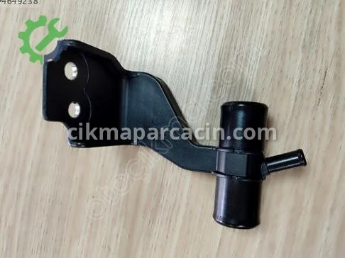 Toyota Corolla Radyatör 16577-37030 çıkma parça