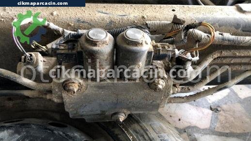 Land Rover Range Rover Kompresör çıkma parça