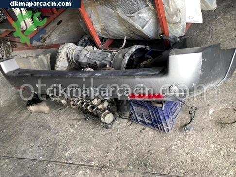Land Rover Range Rover Arka Tampon çıkma parça
