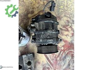 RANGE ROVER KLİMA KOMPRESÖRÜ ( ORJİNAL )