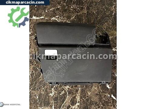 Land Rover Range Rover Torpido çıkma parça