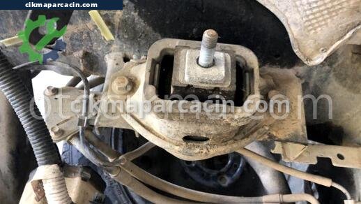 Land Rover Range Rover Motor Takozu çıkma parça