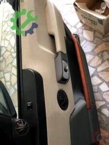 Range Rover Sağ Ön Kapı Döşemesi Hatasız Orjinal Çıkma
