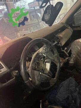 Land Rover Range Rover Torpido çıkma parça