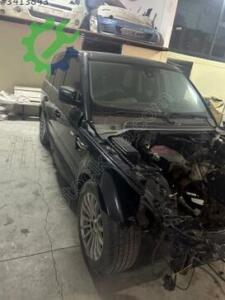 Range rover sport sağ arka kapı siyah dolu hatasız