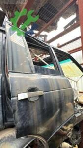 RANGE ROVER SPORT SAĞ ARKA KAPI ORJINAL SÖKME HATASIZ