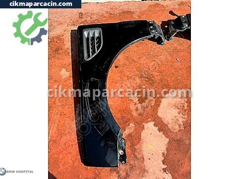 Land Rover Range Rover Sol Çamurluk çıkma parça