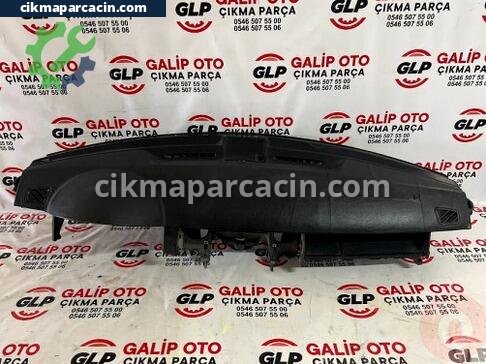 Land Rover Range Rover Torpido çıkma parça