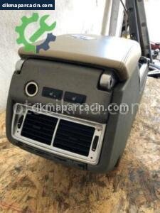 Range Rover Vague Arka Üfleme Izgara Hatasız Orjinal Çıkma