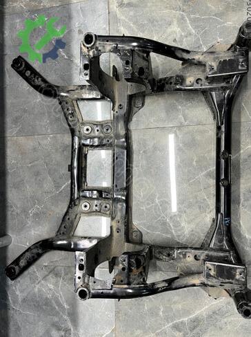 Land Rover Range Rover Travers çıkma parça