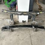 RANGE ROVER VOGUE ÖN TAMPON DEMİRİ ORJİNAL ÇIKMA