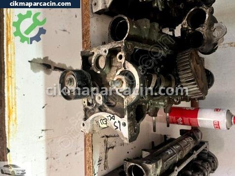 Renault Clio Silindir Kapağı çıkma parça