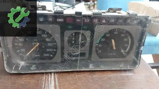 Renault R19 Gösterge Saati çıkma parça