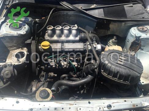 Renault R 19 Klima Kompresörü çıkma parça