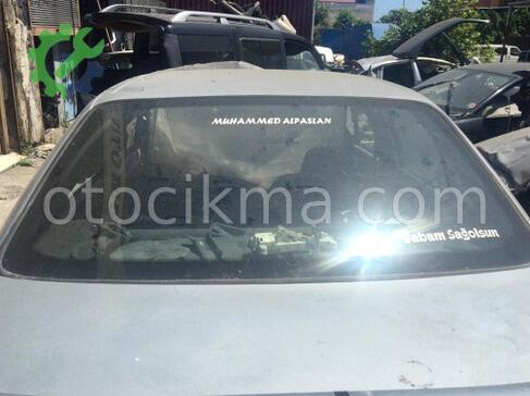 Renault R 19 Arka Cam çıkma parça