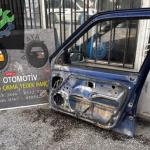 RENAULT 19 Çıkma Orijinal Sağ Ön Kapı