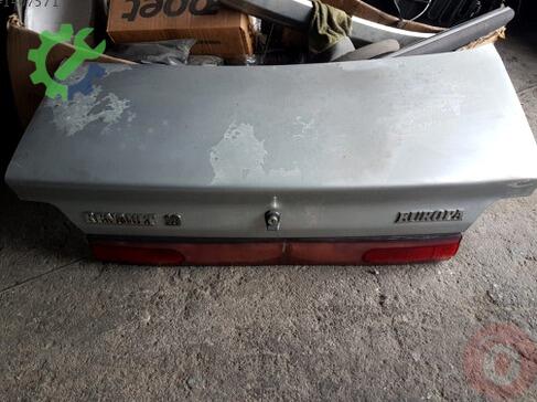 Renault R 19 Bagaj Kapağı çıkma parça