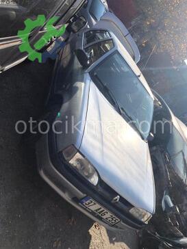 Renault R 19 Sağ Ön Kapı çıkma parça