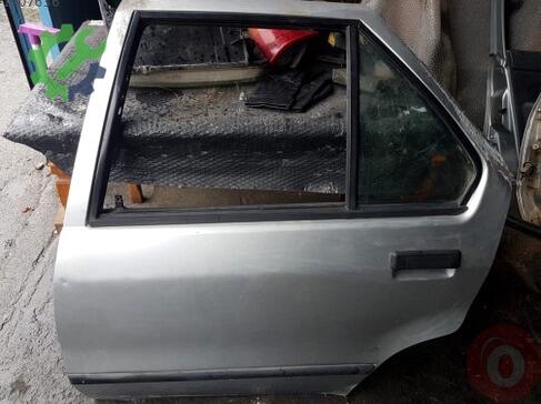 Renault R 19 Sol Arka Kelebek Camı çıkma parça