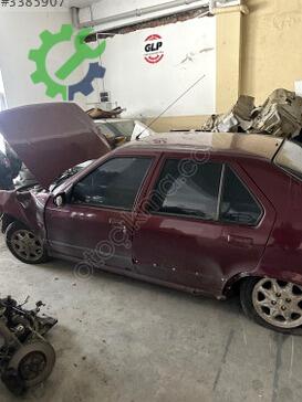 Renault R 19 Sol Ön Kapı çıkma parça