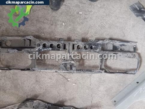 Renault R19 Ön Panel çıkma parça