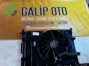 Renault 19 Radyatör Seti Hatasız Orjinal Çıkma