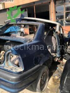 Renault 19 Sağ arka çamurluk mavi hatasız orjinal çıkma
