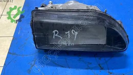 Renault R19 Sağ Ön Far çıkma parça
