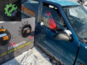 Renault 19 Sağ ön Kapı Hatasız Orjinal Çıkma