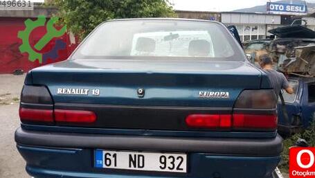 Renault R 19 Sağ Arka Stop çıkma parça