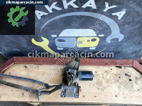 Renault R19 Silecek Motoru çıkma parça
