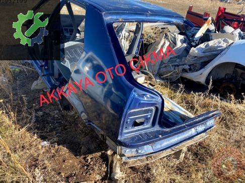 Renault R 19 Sol Arka Çamurluk çıkma parça