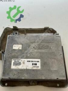 Renault 21 , 19 HOM7700747899 S101710101