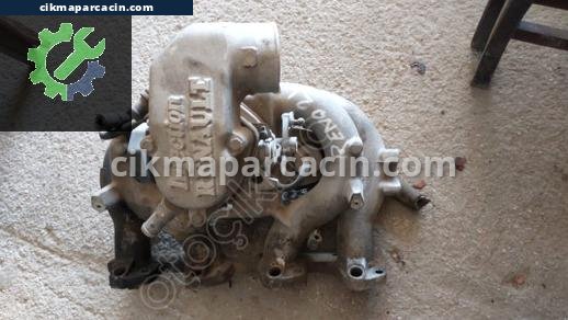 Renault R21 Emme Manifoldu çıkma parça