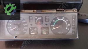 Renault 9 Broadway kilometre saati